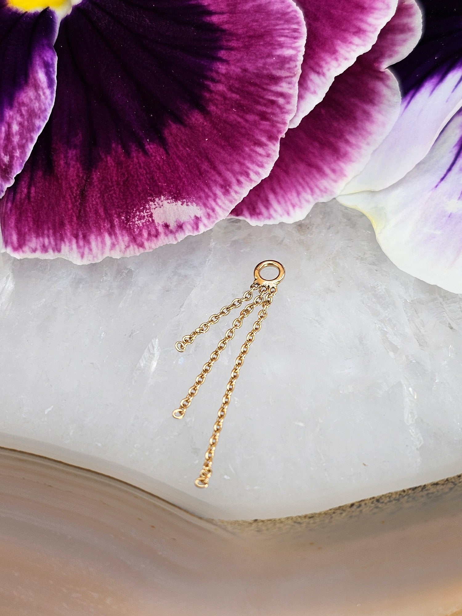 Tether yellow gold Cascade 3 Charm – Facet Piercing and Fine Jewelry